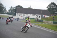 Mallory-park-Leicestershire;Mallory-park-photographs;Motorcycle-action-photographs;classic-bikes;event-digital-images;eventdigitalimages;mallory-park;no-limits-trackday;peter-wileman-photography;vintage-bikes;vintage-motorcycles;vmcc-festival-1000-bikes