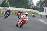 Mallory-park-Leicestershire;Mallory-park-photographs;Motorcycle-action-photographs;classic-bikes;event-digital-images;eventdigitalimages;mallory-park;no-limits-trackday;peter-wileman-photography;vintage-bikes;vintage-motorcycles;vmcc-festival-1000-bikes