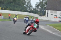 Mallory-park-Leicestershire;Mallory-park-photographs;Motorcycle-action-photographs;classic-bikes;event-digital-images;eventdigitalimages;mallory-park;no-limits-trackday;peter-wileman-photography;vintage-bikes;vintage-motorcycles;vmcc-festival-1000-bikes