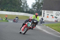 Mallory-park-Leicestershire;Mallory-park-photographs;Motorcycle-action-photographs;classic-bikes;event-digital-images;eventdigitalimages;mallory-park;no-limits-trackday;peter-wileman-photography;vintage-bikes;vintage-motorcycles;vmcc-festival-1000-bikes