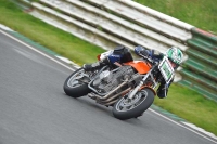Mallory-park-Leicestershire;Mallory-park-photographs;Motorcycle-action-photographs;classic-bikes;event-digital-images;eventdigitalimages;mallory-park;no-limits-trackday;peter-wileman-photography;vintage-bikes;vintage-motorcycles;vmcc-festival-1000-bikes
