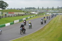 Mallory-park-Leicestershire;Mallory-park-photographs;Motorcycle-action-photographs;classic-bikes;event-digital-images;eventdigitalimages;mallory-park;no-limits-trackday;peter-wileman-photography;vintage-bikes;vintage-motorcycles;vmcc-festival-1000-bikes