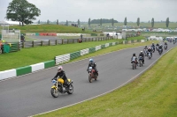 Mallory-park-Leicestershire;Mallory-park-photographs;Motorcycle-action-photographs;classic-bikes;event-digital-images;eventdigitalimages;mallory-park;no-limits-trackday;peter-wileman-photography;vintage-bikes;vintage-motorcycles;vmcc-festival-1000-bikes