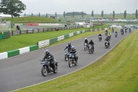 Mallory-park-Leicestershire;Mallory-park-photographs;Motorcycle-action-photographs;classic-bikes;event-digital-images;eventdigitalimages;mallory-park;no-limits-trackday;peter-wileman-photography;vintage-bikes;vintage-motorcycles;vmcc-festival-1000-bikes