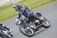 Mallory-park-Leicestershire;Mallory-park-photographs;Motorcycle-action-photographs;classic-bikes;event-digital-images;eventdigitalimages;mallory-park;no-limits-trackday;peter-wileman-photography;vintage-bikes;vintage-motorcycles;vmcc-festival-1000-bikes