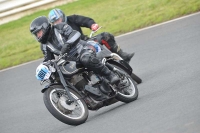 Mallory-park-Leicestershire;Mallory-park-photographs;Motorcycle-action-photographs;classic-bikes;event-digital-images;eventdigitalimages;mallory-park;no-limits-trackday;peter-wileman-photography;vintage-bikes;vintage-motorcycles;vmcc-festival-1000-bikes