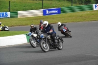 Mallory-park-Leicestershire;Mallory-park-photographs;Motorcycle-action-photographs;classic-bikes;event-digital-images;eventdigitalimages;mallory-park;no-limits-trackday;peter-wileman-photography;vintage-bikes;vintage-motorcycles;vmcc-festival-1000-bikes