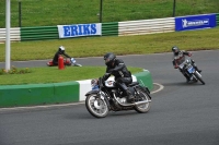 Mallory-park-Leicestershire;Mallory-park-photographs;Motorcycle-action-photographs;classic-bikes;event-digital-images;eventdigitalimages;mallory-park;no-limits-trackday;peter-wileman-photography;vintage-bikes;vintage-motorcycles;vmcc-festival-1000-bikes