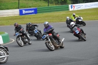 Mallory-park-Leicestershire;Mallory-park-photographs;Motorcycle-action-photographs;classic-bikes;event-digital-images;eventdigitalimages;mallory-park;no-limits-trackday;peter-wileman-photography;vintage-bikes;vintage-motorcycles;vmcc-festival-1000-bikes