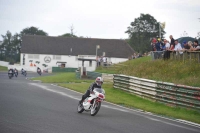 Mallory-park-Leicestershire;Mallory-park-photographs;Motorcycle-action-photographs;classic-bikes;event-digital-images;eventdigitalimages;mallory-park;no-limits-trackday;peter-wileman-photography;vintage-bikes;vintage-motorcycles;vmcc-festival-1000-bikes