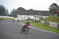 Mallory-park-Leicestershire;Mallory-park-photographs;Motorcycle-action-photographs;classic-bikes;event-digital-images;eventdigitalimages;mallory-park;no-limits-trackday;peter-wileman-photography;vintage-bikes;vintage-motorcycles;vmcc-festival-1000-bikes