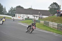 Mallory-park-Leicestershire;Mallory-park-photographs;Motorcycle-action-photographs;classic-bikes;event-digital-images;eventdigitalimages;mallory-park;no-limits-trackday;peter-wileman-photography;vintage-bikes;vintage-motorcycles;vmcc-festival-1000-bikes