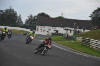 Mallory-park-Leicestershire;Mallory-park-photographs;Motorcycle-action-photographs;classic-bikes;event-digital-images;eventdigitalimages;mallory-park;no-limits-trackday;peter-wileman-photography;vintage-bikes;vintage-motorcycles;vmcc-festival-1000-bikes