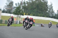 Mallory-park-Leicestershire;Mallory-park-photographs;Motorcycle-action-photographs;classic-bikes;event-digital-images;eventdigitalimages;mallory-park;no-limits-trackday;peter-wileman-photography;vintage-bikes;vintage-motorcycles;vmcc-festival-1000-bikes