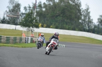 Mallory-park-Leicestershire;Mallory-park-photographs;Motorcycle-action-photographs;classic-bikes;event-digital-images;eventdigitalimages;mallory-park;no-limits-trackday;peter-wileman-photography;vintage-bikes;vintage-motorcycles;vmcc-festival-1000-bikes