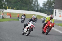 Mallory-park-Leicestershire;Mallory-park-photographs;Motorcycle-action-photographs;classic-bikes;event-digital-images;eventdigitalimages;mallory-park;no-limits-trackday;peter-wileman-photography;vintage-bikes;vintage-motorcycles;vmcc-festival-1000-bikes