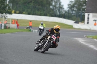 Mallory-park-Leicestershire;Mallory-park-photographs;Motorcycle-action-photographs;classic-bikes;event-digital-images;eventdigitalimages;mallory-park;no-limits-trackday;peter-wileman-photography;vintage-bikes;vintage-motorcycles;vmcc-festival-1000-bikes