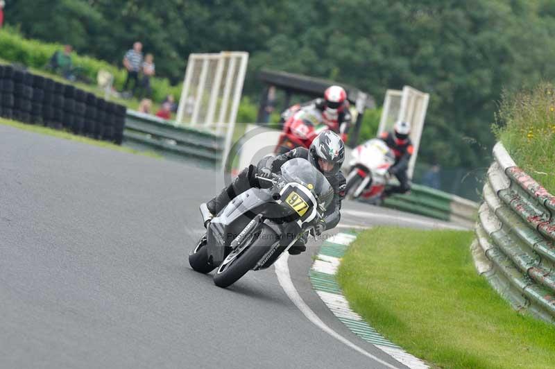 Mallory park Leicestershire;Mallory park photographs;Motorcycle action photographs;classic bikes;event digital images;eventdigitalimages;mallory park;no limits trackday;peter wileman photography;vintage bikes;vintage motorcycles;vmcc festival 1000 bikes