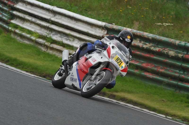 Mallory park Leicestershire;Mallory park photographs;Motorcycle action photographs;classic bikes;event digital images;eventdigitalimages;mallory park;no limits trackday;peter wileman photography;vintage bikes;vintage motorcycles;vmcc festival 1000 bikes