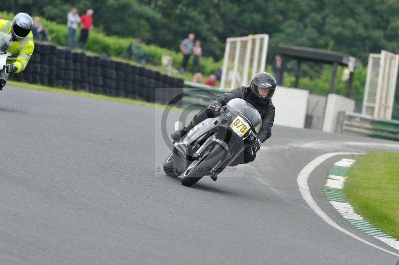 Mallory park Leicestershire;Mallory park photographs;Motorcycle action photographs;classic bikes;event digital images;eventdigitalimages;mallory park;no limits trackday;peter wileman photography;vintage bikes;vintage motorcycles;vmcc festival 1000 bikes