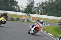 Mallory-park-Leicestershire;Mallory-park-photographs;Motorcycle-action-photographs;classic-bikes;event-digital-images;eventdigitalimages;mallory-park;no-limits-trackday;peter-wileman-photography;vintage-bikes;vintage-motorcycles;vmcc-festival-1000-bikes