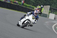 Mallory-park-Leicestershire;Mallory-park-photographs;Motorcycle-action-photographs;classic-bikes;event-digital-images;eventdigitalimages;mallory-park;no-limits-trackday;peter-wileman-photography;vintage-bikes;vintage-motorcycles;vmcc-festival-1000-bikes