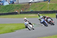 Mallory-park-Leicestershire;Mallory-park-photographs;Motorcycle-action-photographs;classic-bikes;event-digital-images;eventdigitalimages;mallory-park;no-limits-trackday;peter-wileman-photography;vintage-bikes;vintage-motorcycles;vmcc-festival-1000-bikes