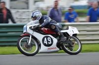 Mallory-park-Leicestershire;Mallory-park-photographs;Motorcycle-action-photographs;classic-bikes;event-digital-images;eventdigitalimages;mallory-park;no-limits-trackday;peter-wileman-photography;vintage-bikes;vintage-motorcycles;vmcc-festival-1000-bikes