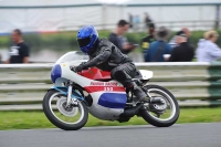 Mallory-park-Leicestershire;Mallory-park-photographs;Motorcycle-action-photographs;classic-bikes;event-digital-images;eventdigitalimages;mallory-park;no-limits-trackday;peter-wileman-photography;vintage-bikes;vintage-motorcycles;vmcc-festival-1000-bikes