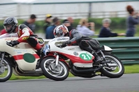 Mallory-park-Leicestershire;Mallory-park-photographs;Motorcycle-action-photographs;classic-bikes;event-digital-images;eventdigitalimages;mallory-park;no-limits-trackday;peter-wileman-photography;vintage-bikes;vintage-motorcycles;vmcc-festival-1000-bikes