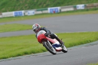 Mallory-park-Leicestershire;Mallory-park-photographs;Motorcycle-action-photographs;classic-bikes;event-digital-images;eventdigitalimages;mallory-park;no-limits-trackday;peter-wileman-photography;vintage-bikes;vintage-motorcycles;vmcc-festival-1000-bikes