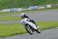 Mallory-park-Leicestershire;Mallory-park-photographs;Motorcycle-action-photographs;classic-bikes;event-digital-images;eventdigitalimages;mallory-park;no-limits-trackday;peter-wileman-photography;vintage-bikes;vintage-motorcycles;vmcc-festival-1000-bikes