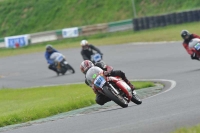 Mallory-park-Leicestershire;Mallory-park-photographs;Motorcycle-action-photographs;classic-bikes;event-digital-images;eventdigitalimages;mallory-park;no-limits-trackday;peter-wileman-photography;vintage-bikes;vintage-motorcycles;vmcc-festival-1000-bikes