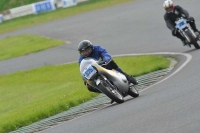 Mallory-park-Leicestershire;Mallory-park-photographs;Motorcycle-action-photographs;classic-bikes;event-digital-images;eventdigitalimages;mallory-park;no-limits-trackday;peter-wileman-photography;vintage-bikes;vintage-motorcycles;vmcc-festival-1000-bikes
