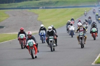 Mallory-park-Leicestershire;Mallory-park-photographs;Motorcycle-action-photographs;classic-bikes;event-digital-images;eventdigitalimages;mallory-park;no-limits-trackday;peter-wileman-photography;vintage-bikes;vintage-motorcycles;vmcc-festival-1000-bikes