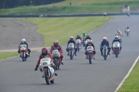 Mallory-park-Leicestershire;Mallory-park-photographs;Motorcycle-action-photographs;classic-bikes;event-digital-images;eventdigitalimages;mallory-park;no-limits-trackday;peter-wileman-photography;vintage-bikes;vintage-motorcycles;vmcc-festival-1000-bikes