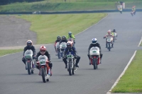 Mallory-park-Leicestershire;Mallory-park-photographs;Motorcycle-action-photographs;classic-bikes;event-digital-images;eventdigitalimages;mallory-park;no-limits-trackday;peter-wileman-photography;vintage-bikes;vintage-motorcycles;vmcc-festival-1000-bikes