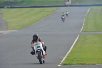 Mallory-park-Leicestershire;Mallory-park-photographs;Motorcycle-action-photographs;classic-bikes;event-digital-images;eventdigitalimages;mallory-park;no-limits-trackday;peter-wileman-photography;vintage-bikes;vintage-motorcycles;vmcc-festival-1000-bikes