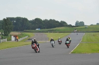 Mallory-park-Leicestershire;Mallory-park-photographs;Motorcycle-action-photographs;classic-bikes;event-digital-images;eventdigitalimages;mallory-park;no-limits-trackday;peter-wileman-photography;vintage-bikes;vintage-motorcycles;vmcc-festival-1000-bikes