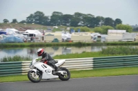 Mallory-park-Leicestershire;Mallory-park-photographs;Motorcycle-action-photographs;classic-bikes;event-digital-images;eventdigitalimages;mallory-park;no-limits-trackday;peter-wileman-photography;vintage-bikes;vintage-motorcycles;vmcc-festival-1000-bikes