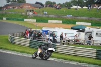 Mallory-park-Leicestershire;Mallory-park-photographs;Motorcycle-action-photographs;classic-bikes;event-digital-images;eventdigitalimages;mallory-park;no-limits-trackday;peter-wileman-photography;vintage-bikes;vintage-motorcycles;vmcc-festival-1000-bikes