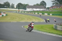 Mallory-park-Leicestershire;Mallory-park-photographs;Motorcycle-action-photographs;classic-bikes;event-digital-images;eventdigitalimages;mallory-park;no-limits-trackday;peter-wileman-photography;vintage-bikes;vintage-motorcycles;vmcc-festival-1000-bikes