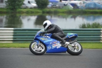 Mallory-park-Leicestershire;Mallory-park-photographs;Motorcycle-action-photographs;classic-bikes;event-digital-images;eventdigitalimages;mallory-park;no-limits-trackday;peter-wileman-photography;vintage-bikes;vintage-motorcycles;vmcc-festival-1000-bikes