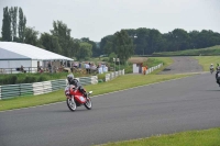 Mallory-park-Leicestershire;Mallory-park-photographs;Motorcycle-action-photographs;classic-bikes;event-digital-images;eventdigitalimages;mallory-park;no-limits-trackday;peter-wileman-photography;vintage-bikes;vintage-motorcycles;vmcc-festival-1000-bikes