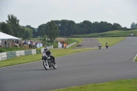 Mallory-park-Leicestershire;Mallory-park-photographs;Motorcycle-action-photographs;classic-bikes;event-digital-images;eventdigitalimages;mallory-park;no-limits-trackday;peter-wileman-photography;vintage-bikes;vintage-motorcycles;vmcc-festival-1000-bikes