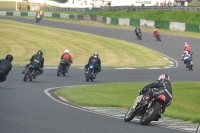 Mallory-park-Leicestershire;Mallory-park-photographs;Motorcycle-action-photographs;classic-bikes;event-digital-images;eventdigitalimages;mallory-park;no-limits-trackday;peter-wileman-photography;vintage-bikes;vintage-motorcycles;vmcc-festival-1000-bikes