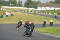 Mallory-park-Leicestershire;Mallory-park-photographs;Motorcycle-action-photographs;classic-bikes;event-digital-images;eventdigitalimages;mallory-park;no-limits-trackday;peter-wileman-photography;vintage-bikes;vintage-motorcycles;vmcc-festival-1000-bikes