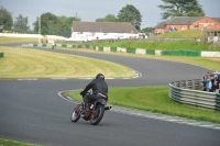 Mallory-park-Leicestershire;Mallory-park-photographs;Motorcycle-action-photographs;classic-bikes;event-digital-images;eventdigitalimages;mallory-park;no-limits-trackday;peter-wileman-photography;vintage-bikes;vintage-motorcycles;vmcc-festival-1000-bikes