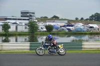 Mallory-park-Leicestershire;Mallory-park-photographs;Motorcycle-action-photographs;classic-bikes;event-digital-images;eventdigitalimages;mallory-park;no-limits-trackday;peter-wileman-photography;vintage-bikes;vintage-motorcycles;vmcc-festival-1000-bikes