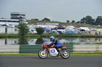 Mallory-park-Leicestershire;Mallory-park-photographs;Motorcycle-action-photographs;classic-bikes;event-digital-images;eventdigitalimages;mallory-park;no-limits-trackday;peter-wileman-photography;vintage-bikes;vintage-motorcycles;vmcc-festival-1000-bikes